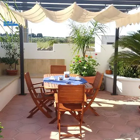 فندق مبيت وإفطار Villataty